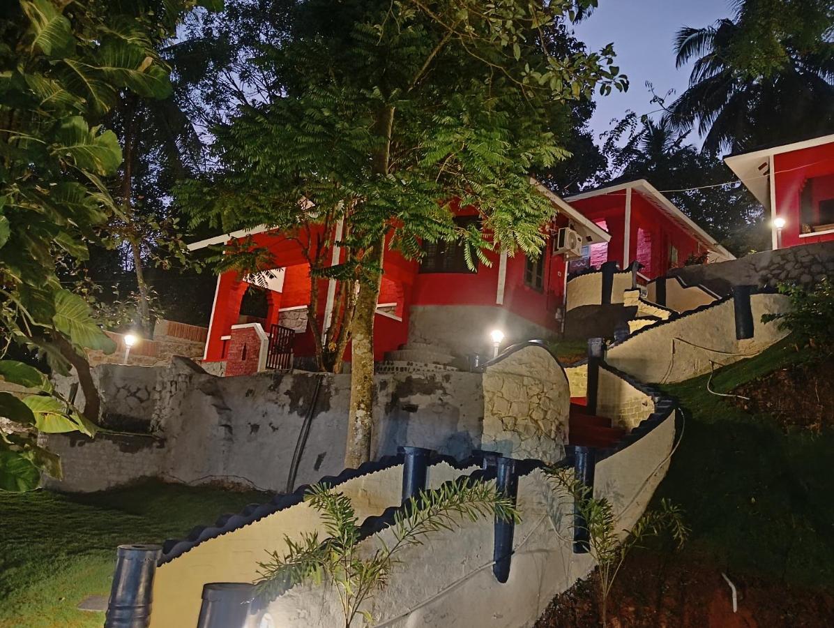 Vip Garden Resort Varkala Exteriör bild